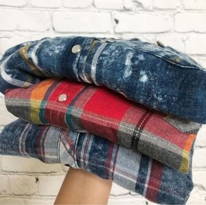 Women's plaid shirt